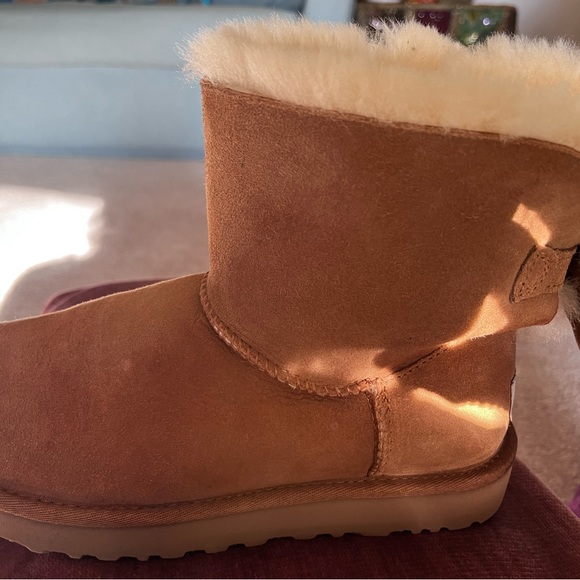 UGG Australia 1092972 chestnut  7 US Mini Bailey Bow II Winter Boots - Picture 12 of 13